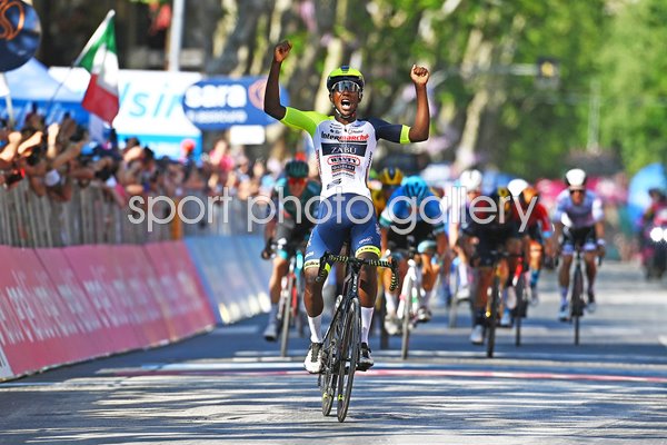 Hailu Biniam Girmay Eritrea wins Stage 10 Giro d'Italia 2022