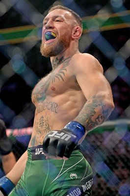 Conor McGregor Ireland enters octagon UFC 264 Las Vegas 2021