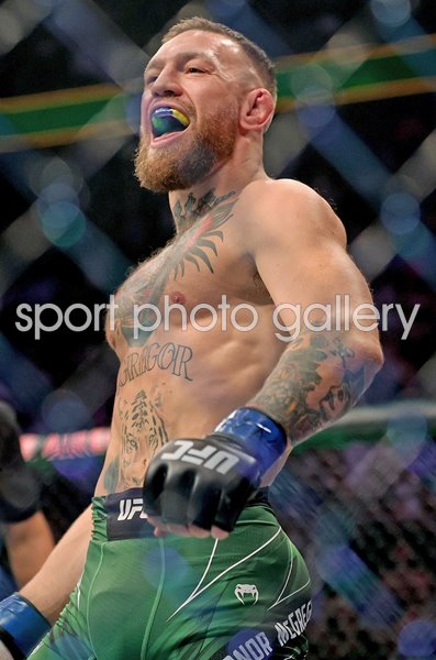 Conor McGregor Ireland enters octagon UFC 264 Las Vegas 2021