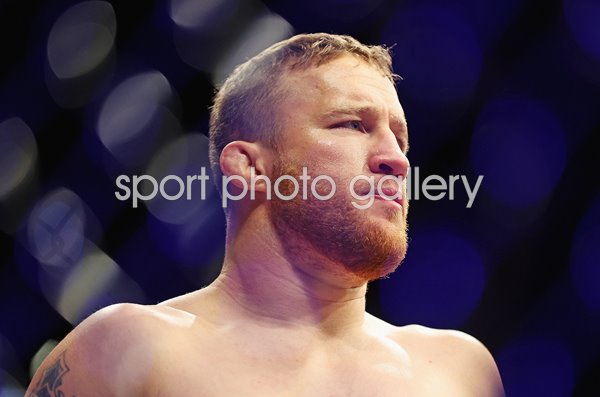 Justin Gaethje v Charles Oliveira Phoenix UFC 2022