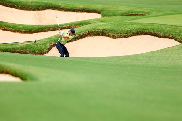 Rory McIlroy bunker 5th Hole Southern Hills CC USPGA 2022