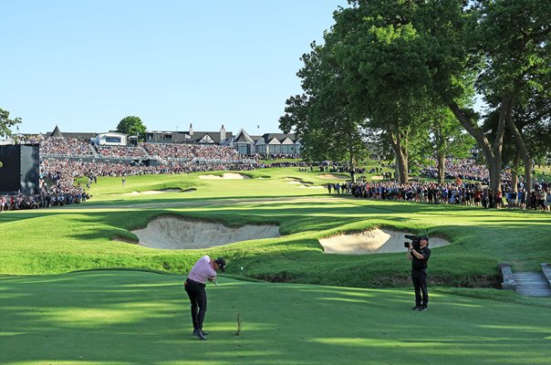 Justin Thomas USA 18th Hole Play-off USPGA Tulsa 2022