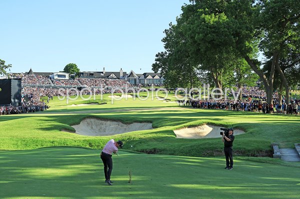 Justin Thomas USA 18th Hole Play-off USPGA Tulsa 2022