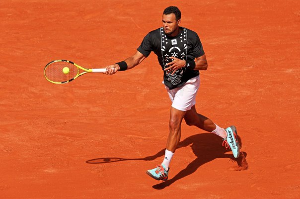 Jo-Wilfried Tsonga forehand French Open Paris 2022