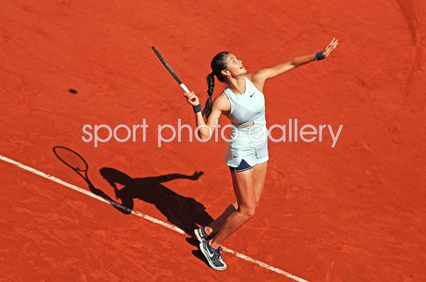 Emma Raducanu Great Britain serves French Open Tennis Paris 2022
