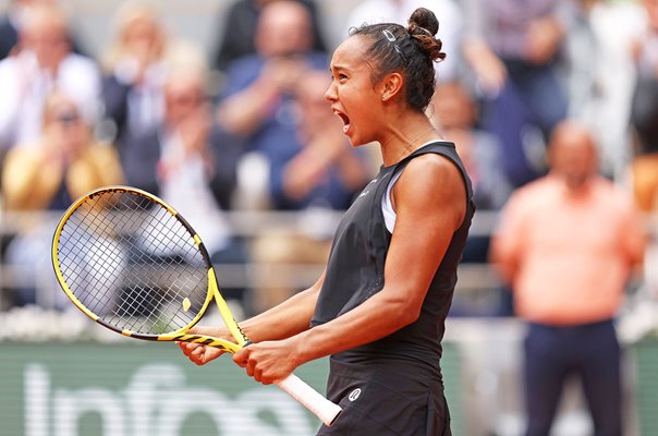 Leylah Fernandez Canada celebrates win v Bencic French Open Paris 2022