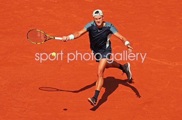 Holger Rune Denmark v Stefanos Tsitsipas French Open 2022