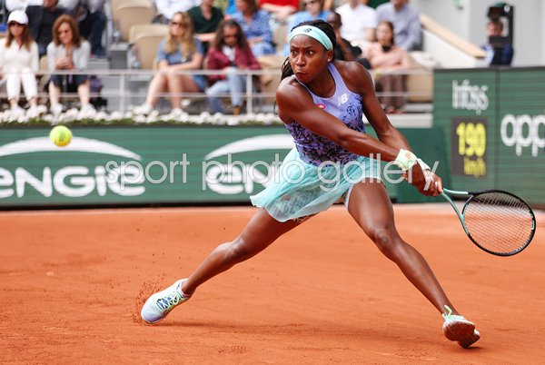 Coco Gauff USA backhand Quarter Final French Open Paris 2022