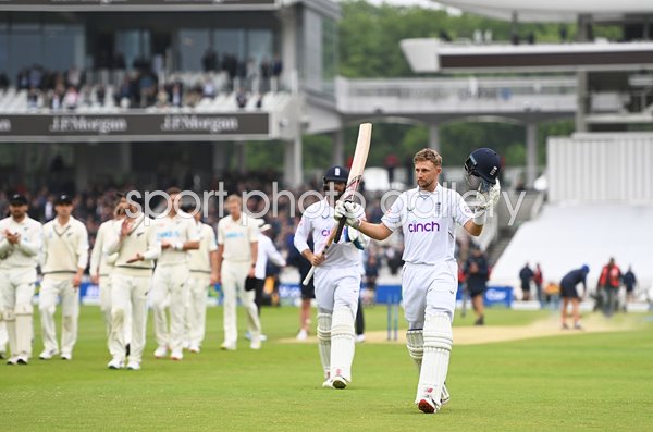 Joe Root England leads run chase v New Zealand Lord's Test 2022