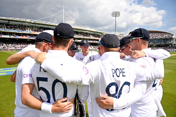 Ben Stokes England captain leads huddle v New Zealand Lord's 2022  
