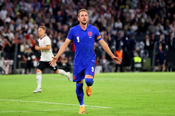 Harry Kane England celebrates 50th International Goal Nations League 2022