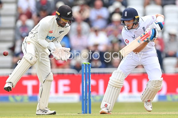 Ollie Pope England late cuts v New Zealand Trent Bridge Test 2022