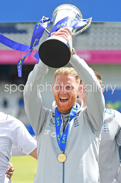 Ben Stokes England captain celebrates series win v New Zealand 2022