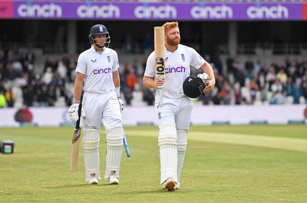 Jonathan Bairstow & Joe Root England win v New Zealand Headingley 2022