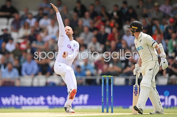 Jack Leach England spinner v New Zealand Headingley Test 2022