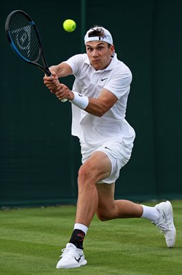 Jack Draper Great Britain plays a backhand Wimbledon 2022