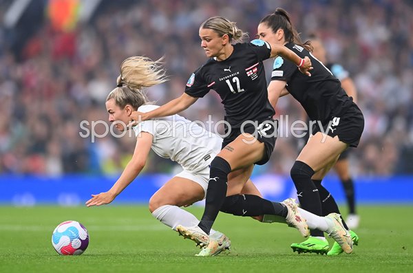 Laura Wienroither Austria v Lauren Hemp England Women's EURO 2022