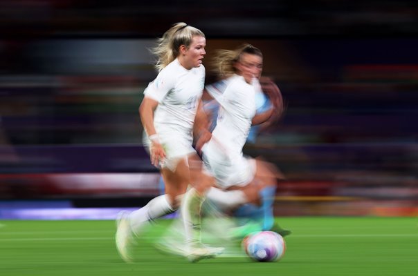 Lauren Hemp England Motion Blur Effect v Austria Women's EURO 2022