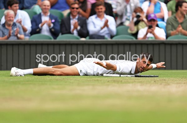 Novak Djokovic Serbia Aeroplane celebration Wimbledon 2022