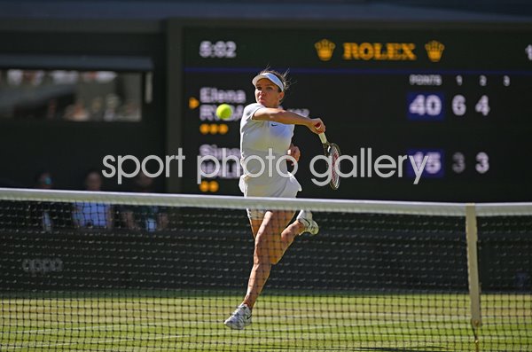 Simona Halep forehand v Elena Rybakina Wimbledon 2022