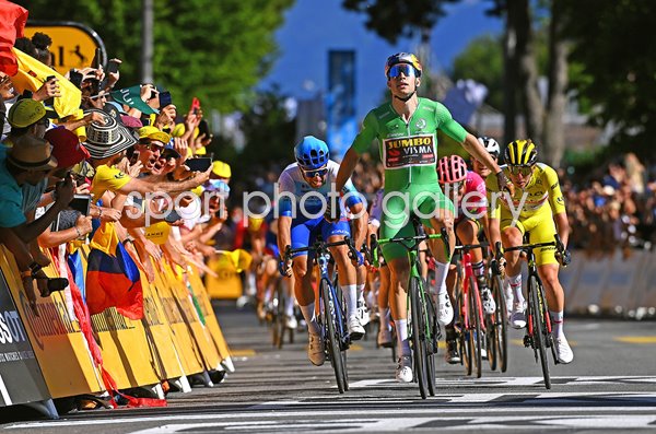 Wout Van Aert Belgium wins Stage 8 sprint Tour de France 2022  