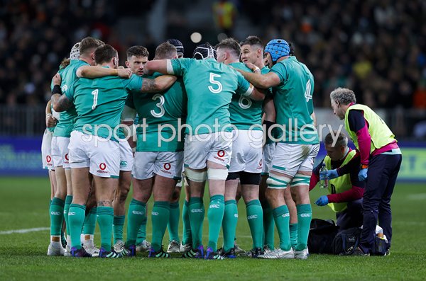 Ireland huddle in win v New Zealand 2nd Test Dunedin 2022  