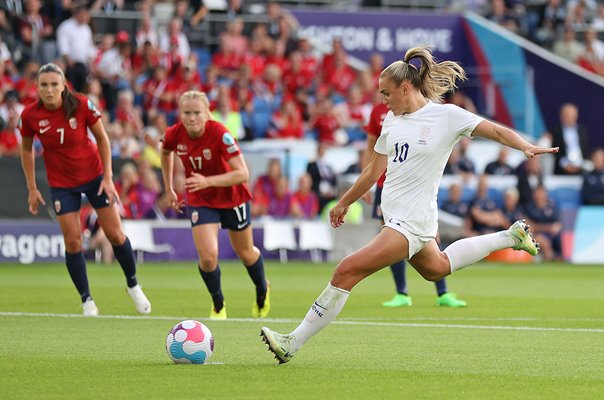 Georgia Stanway England scores v Norway Women's EURO 2022