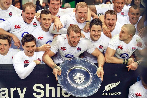 Chris Robshaw England Captain Hillary Shield 2012
