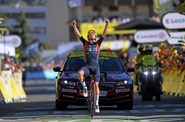 Thomas Pidcock Great Britain wins Alpe d'Huez stage 12 Tour 2022  
