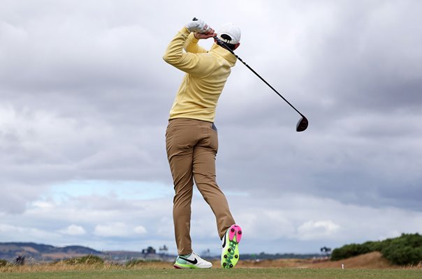 Rory McIlroy Northern Ireland drives Round 1 Open St Andrews 2022