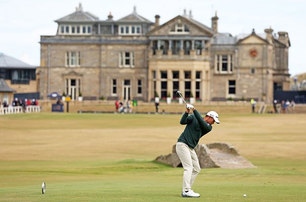 Collin Morikawa USA drives 18th hole Open St Andrews 2022