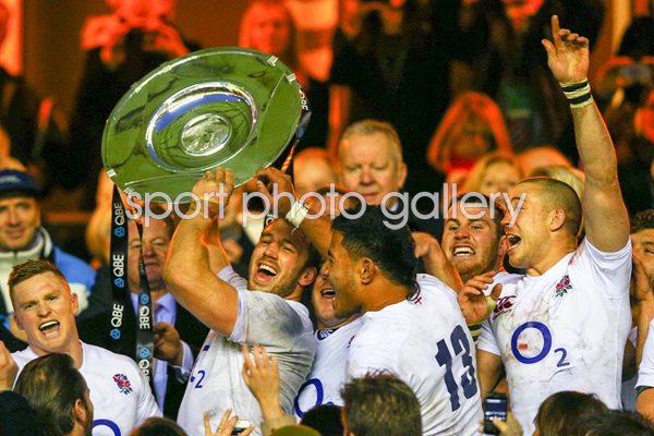 Chris Robshaw England Captain Hillary Shield 2012