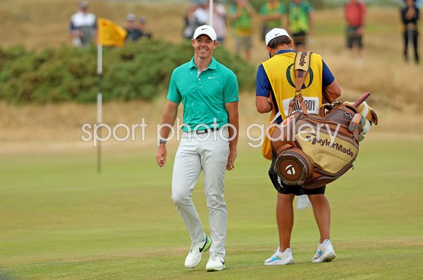 Rory McIlroy celebrates eagle 10th Hole Round 3 Open St Andrews 2022