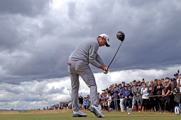 Collin Morikawa USA drives 4th tee Open St Andrews 2022  