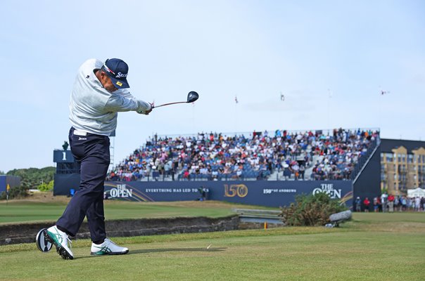 Hideki Matsuyama Japan drives 2nd Hole Open St Andrews 2022