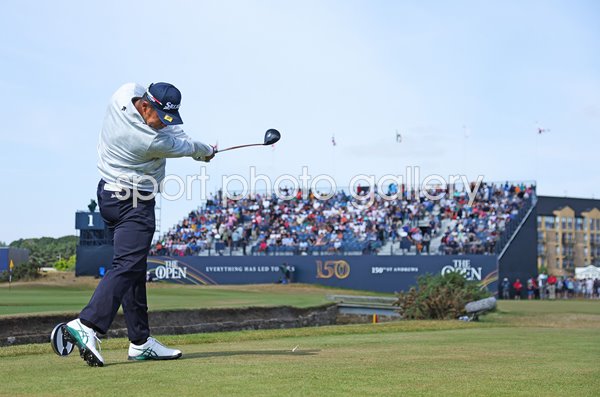 Hideki Matsuyama Japan drives 2nd Hole Open St Andrews 2022
