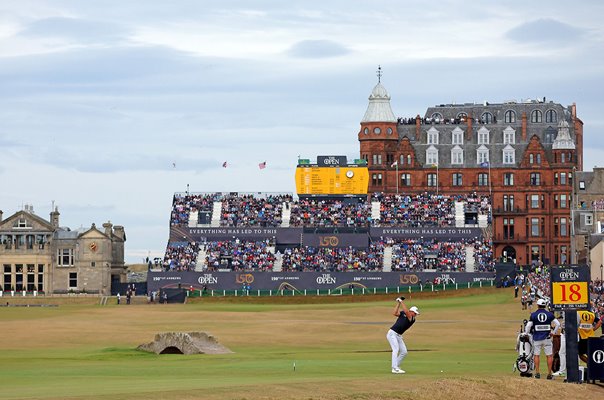 Viktor Hovland Norway 18th hole Round 3 Open St Andrews 2022