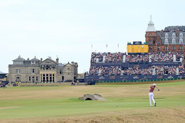 Wide View Cameron Smith drives Final Hole Open St Andrews 2022