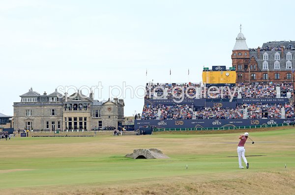 Wide View Cameron Smith drives Final Hole Open St Andrews 2022