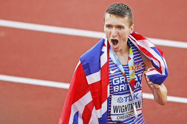 Jake Wightman Great Britain celebrates World 1500m Gold 2022
