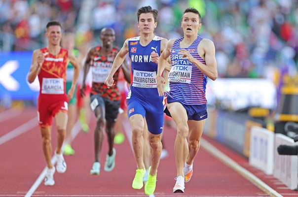 Jake Wightman Great Britain v Jakob Ingebrigtsen Norway World 1500m Final 2022