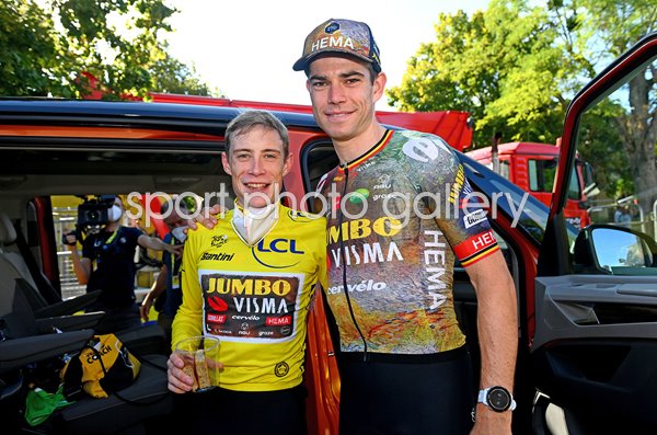 Jonas Vingegaard & Wout Van Aert celebrate after Time Trial Stage 20 Tour 2022
