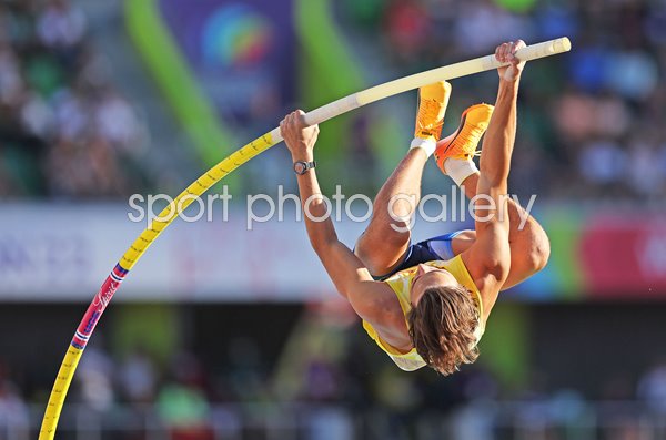Armand Duplantis Sweden Pole Vault Superstar Oregon 2022