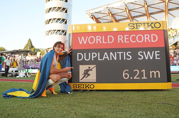 Armand Duplantis Sweden World Pole Vault Record Oregon 2022