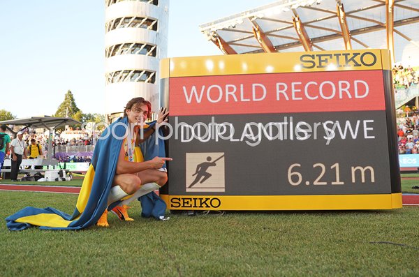 Armand Duplantis Sweden World Pole Vault Record Oregon 2022
