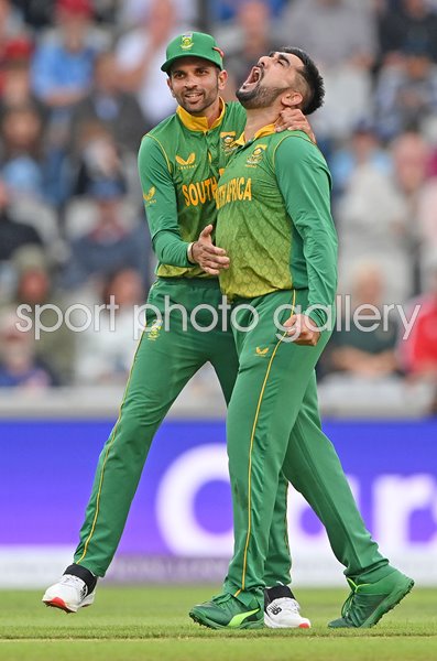 Keshav Maharaj & Tabraiz Shamsi South Africa v England ODI Old Trafford 2022