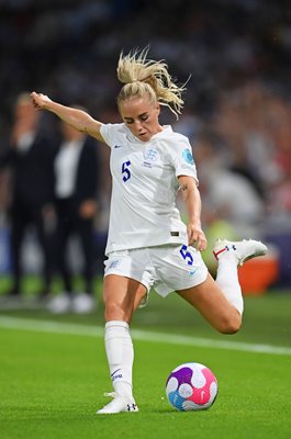 Alex Greenwood England v Norway Women's EURO 2022