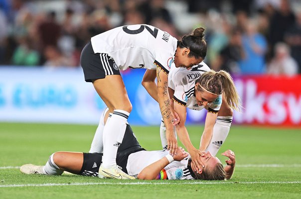 Alexandra Popp Germany celebrates win v France Semi Final EURO 2022