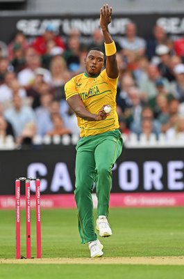 Lungi Ngidi South Africa bowling v England T20 Cardiff 2022