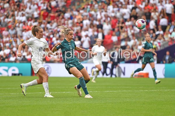 Ella Toone England chips Merle Frohms to score Euro Final 2022